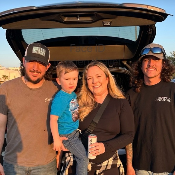 JodiePosh9037 is LIVE!! Like 4 when I’m live - Picture 6 of 8